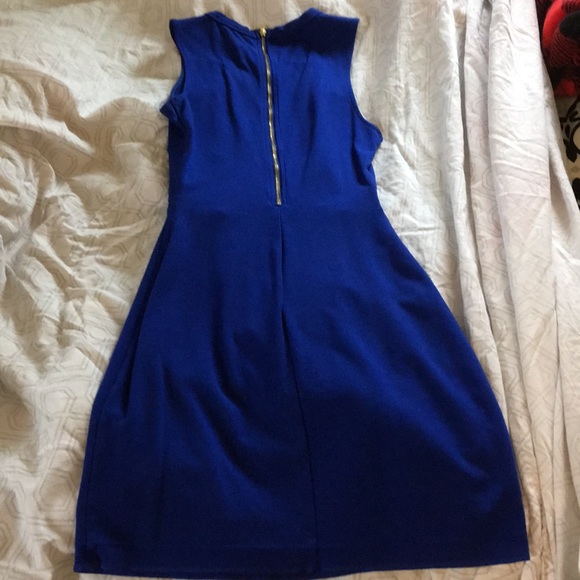 Cobalt blue cocktail dress with cutout - Picture 3 of 4